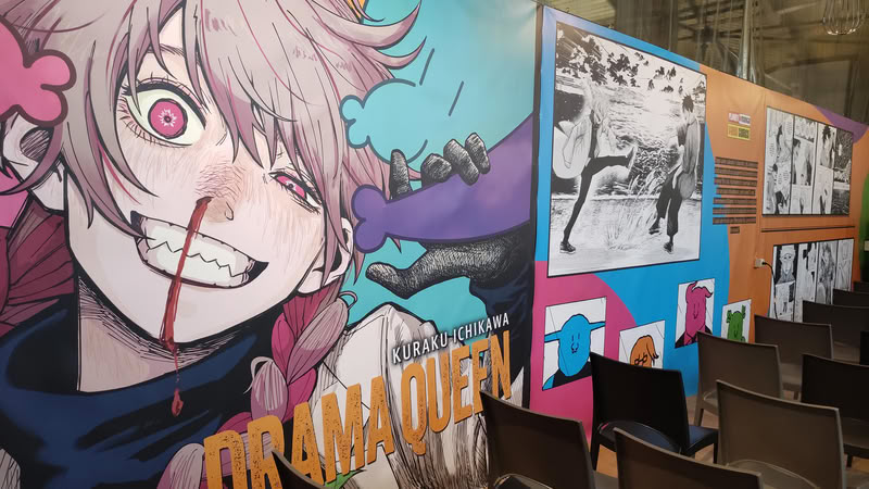 La Terrazza Art Gallery del Mercato Centrale di Firenze tematizzata da Panini Comics per l’evento “Alieni al Mercato!” dedicato a Drama Queen La Terrazza Art Gallery del Mercato Centrale di Firenze tematizzata da Panini Comics per l’evento “Alieni al Mercato!” dedicato a Drama Queen